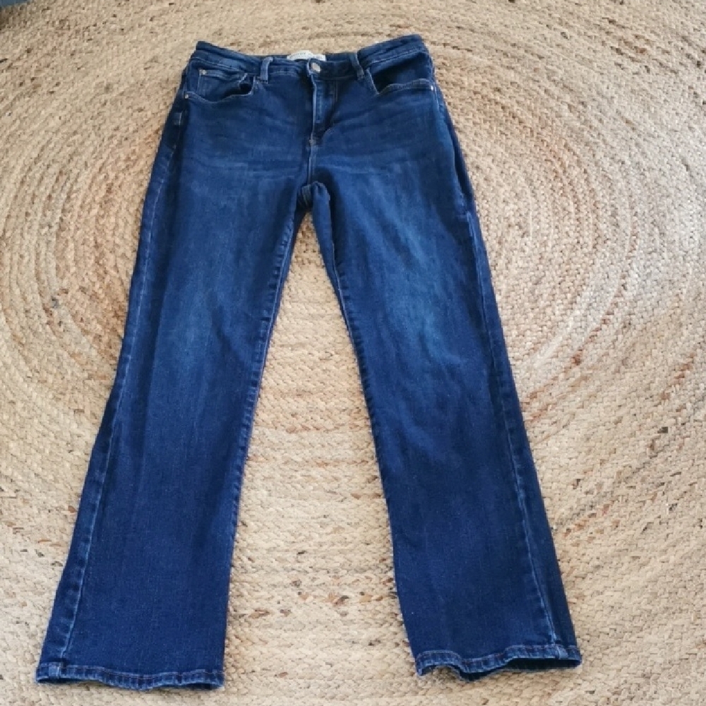Brody Jeans womens highrise slim boot cut dark denim. Size 30/31